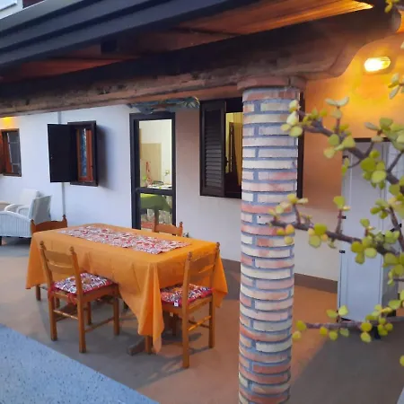 Holiday home Paradiso Degli Aranci Al Mare